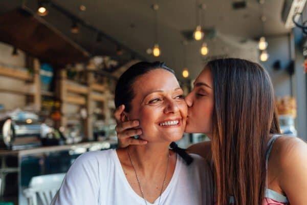 Buat Para Cewek, 6 Pencapaian Ini Perlu Kamu Raih Sebelum Menikah