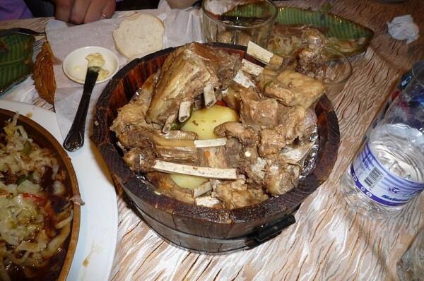 Ini 7 Makanan Tradisional Mongolia yang Bikin Nafsu Makan Bertambah