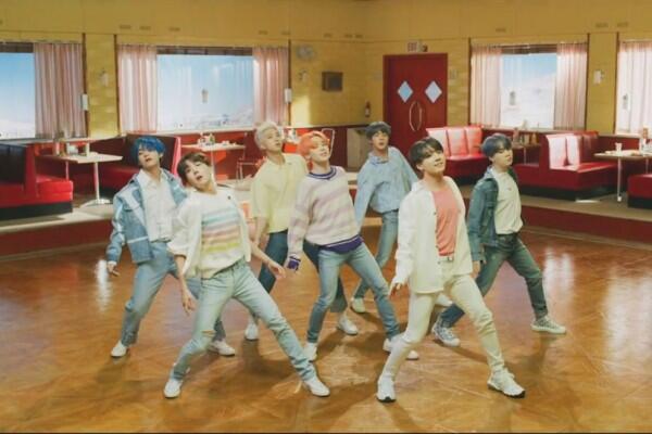 BTS hingga BLACKPINK, Ini 9 Lagu KPop Terbaru di Awal April 2019