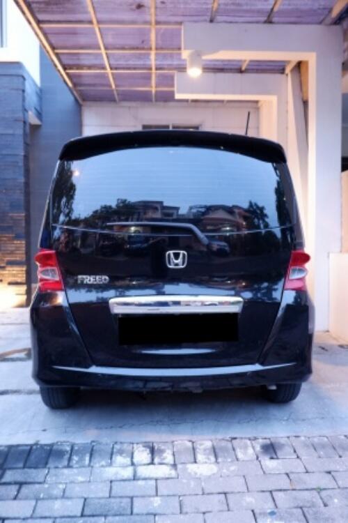 Dijual Cepat Honda Freed 2010 Akhir 1.5 E AT (CKD) PSD (Pemakai Pribadi)