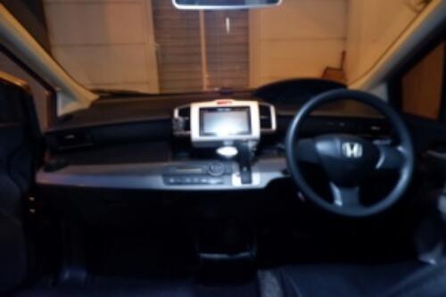 Dijual Cepat Honda Freed 2010 Akhir 1.5 E AT (CKD) PSD (Pemakai Pribadi)