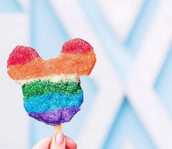 15 Makanan Unik Bertema Mickey Mouse, Bisa Jadi Inspirasi Bisnismu Nih
