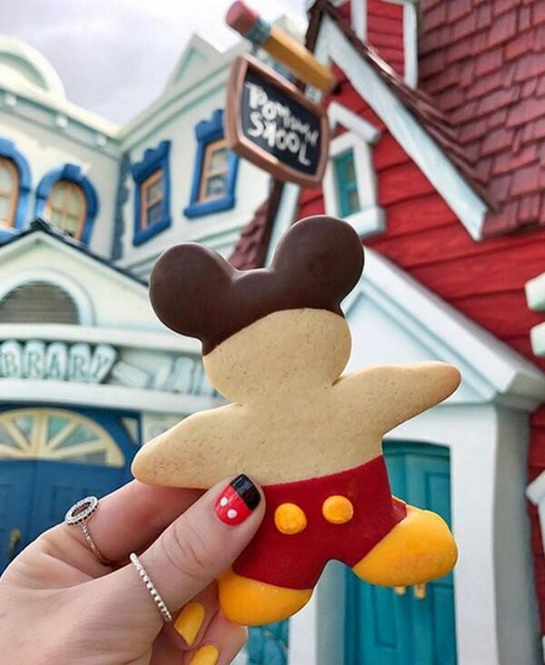 15 Makanan Unik Bertema Mickey Mouse, Bisa Jadi Inspirasi Bisnismu Nih