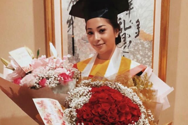 10 Momen Bahagia Wisuda Nikita Willy, Resmi Raih Sarjana Hukum Lho!