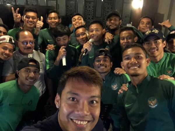 10 Potret Hamka Hamzah Kapten Arema FC Best Player Piala Presiden 2019