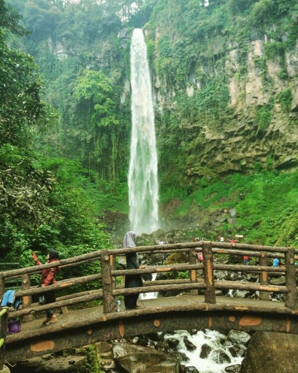 6 Wisata Alam Karanganyar yang Sejuk, Memesona, dan Instagramable