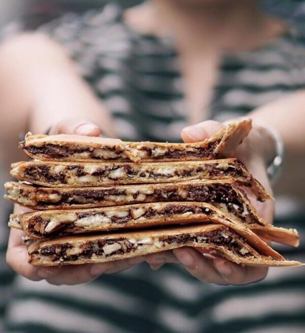 7 Revolusi Martabak dari Masa ke Masa, Kamu Paling Suka yang Mana?