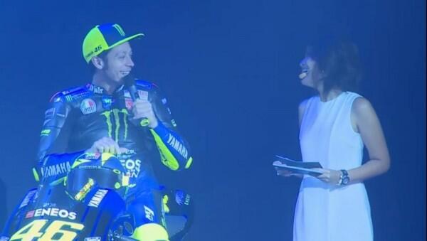 10 Gaya Keseharian Lucy Wiryono, Host MotoGP yang Memesona