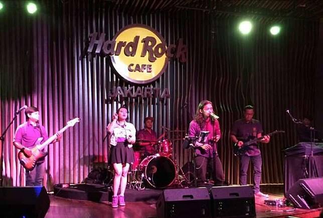 5 Cafe Hits dengan Live Music Buat Seru-Seruan Bareng Teman