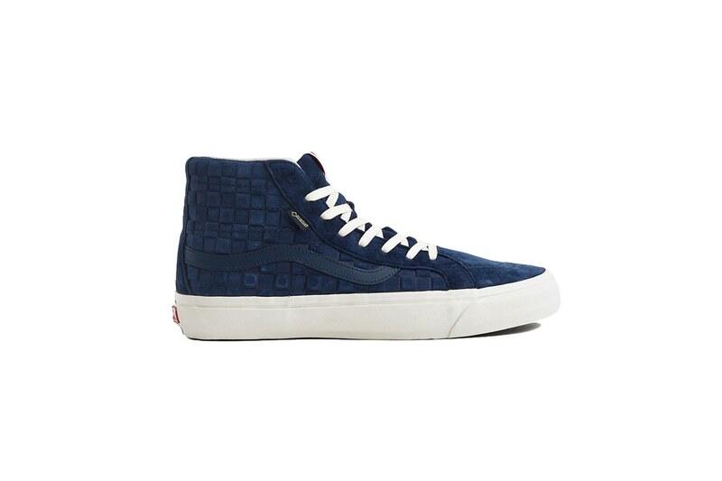 Sneakers Waterproof Ini Bakalan Buat Agan Tetap Bahagia Saat Kehujanan!
