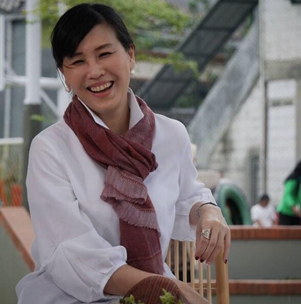 Pasca 2 Tahun ‘Menghilang’, Postingan Veronica Tan Kejutkan Netizen