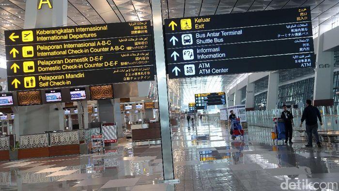 Karyawan BUMN Setuju Pembentukan Holding Penerbangan?