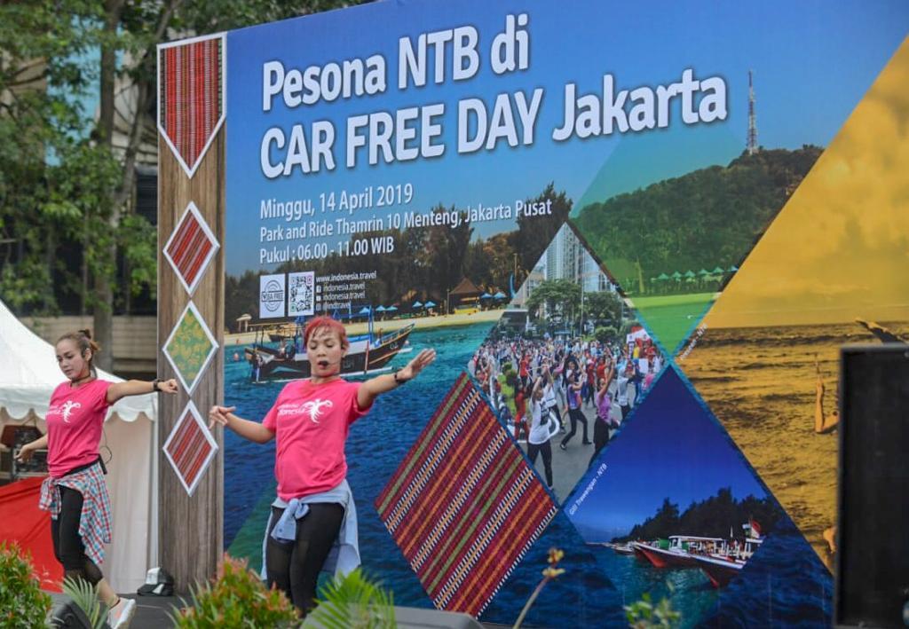 Pesona Wisata Halal NTB Hadir di Car Free Day Jakarta