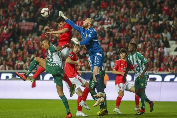 Pekan ke-29 Liga NOS: Benfica Kukuh di Puncak Klasemen