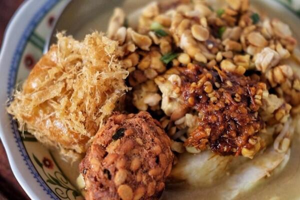 7 Warung Orem Orem Tempe Paling Enak di Malang, Siap Goyang Lidah!
