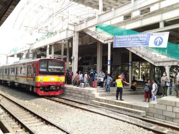 Jadwal KRL Masih Terimbas DDT, PT KCI Imbau Penumpang Atur Waktu