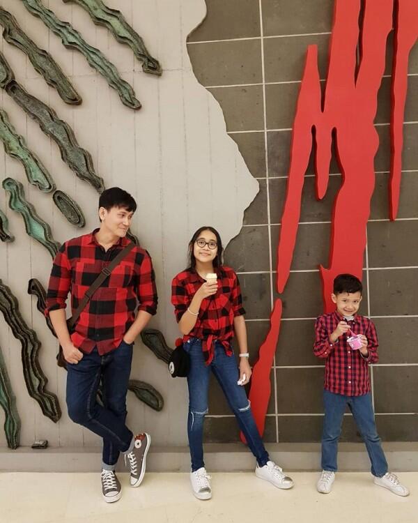 Jadi Full Time Daddy, 10 Bukti Kedekatan Marcelino Lefrandt & Anaknya