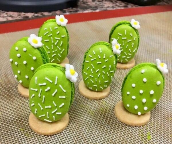 5 Kreasi Unik Kue Macaron Berbentuk Kaktus, Si Manis yang Renyah!