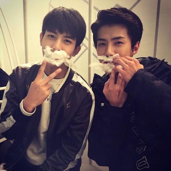11 Potret Memesona Song Wei Long, Aktor China Sahabatnya Sehun EXO