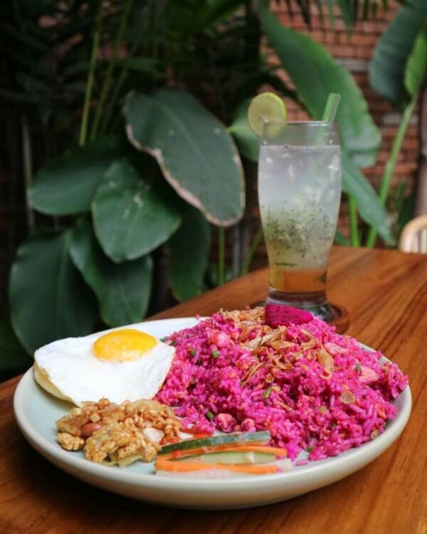 Aneh Tapi Enak, 5 Nasi Goreng Ini Terbuat dari Buah-buahan
