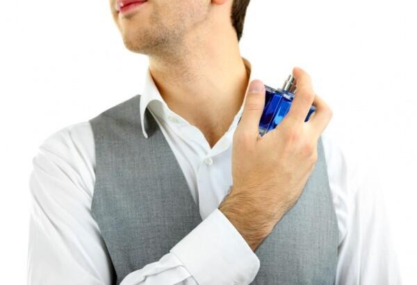 10 Cara Pakai Parfum yang Benar dan Efektif, Jangan Asal Semprot!