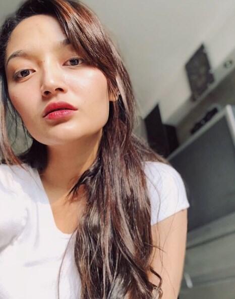 Posting Foto Mandi di Sosmed, Siti Badriah Panen Hujatan