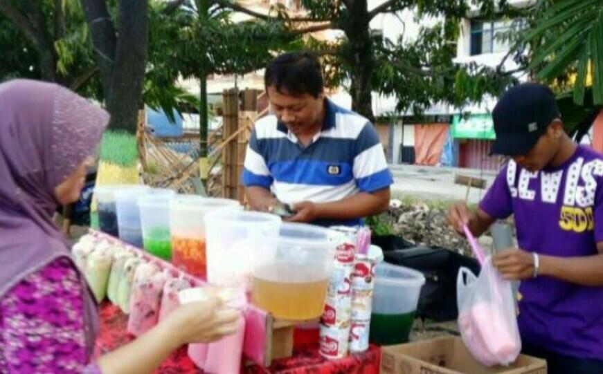 Es Buah Segerrr laris manis