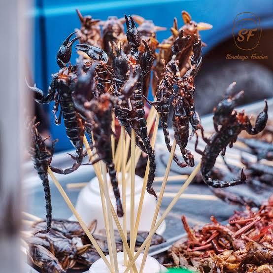 Makan Buaya Di Thailand, Enakk Lohh..