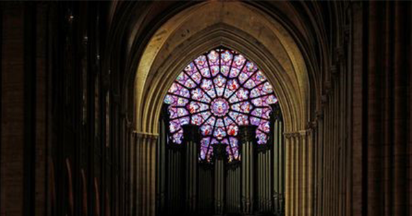 Kenali Arsitektur Gotik Terbaik di Paris, Katedral Notre Dame yang Terbakar!