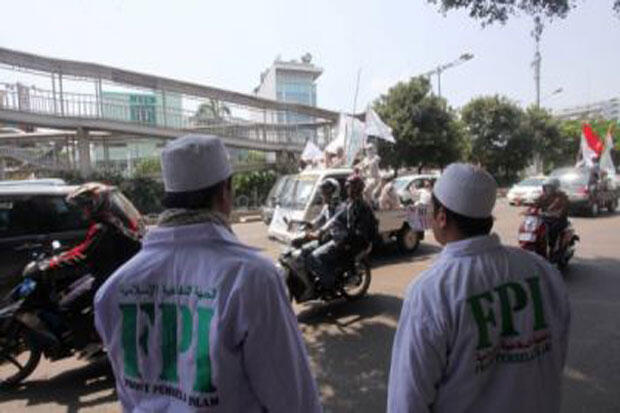 Pakai Pin Garuda, Tujuh Anggota FPI Diamankan Polisi