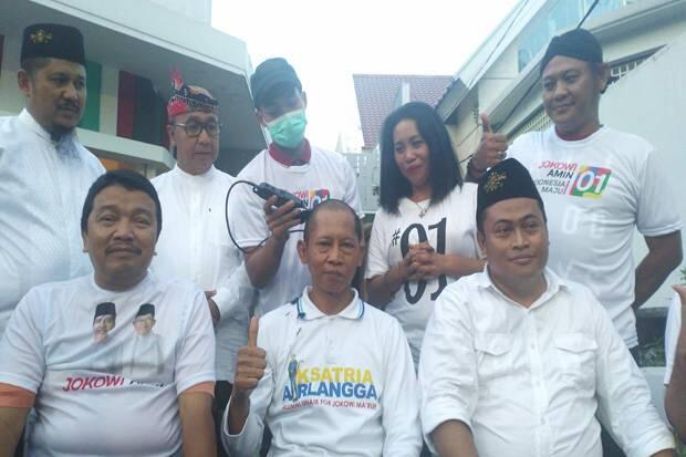 Unggul Quick Count, Relawan Jokowi Cukur Gundul