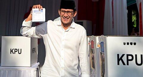 Jokowi - Ma'ruf Amin Unggul di TPS Tempat Sandiaga Uno Mencoblos
