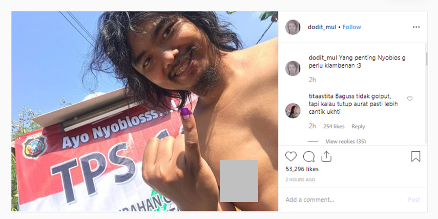 Dodit Mulyanto Telanjang Dada Saat Nyoblos, Netizen Ingatkan Aurat