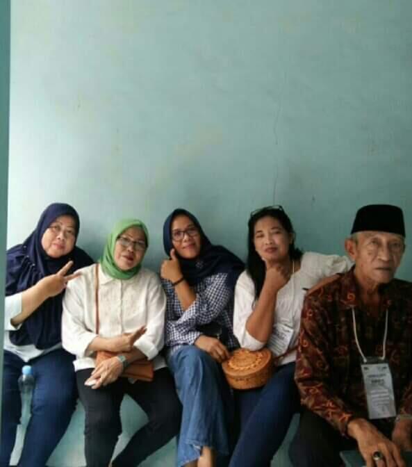 Mencoblos Dengan Buta 