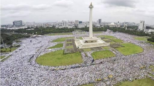 PA 212 Gelar Sujud Syukur Kemenangan Prabowo di Monas 19 April