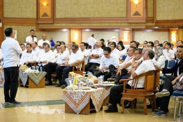 Sekjen Kemensos Ingatkan ASN Tetap Solid dan Profesional