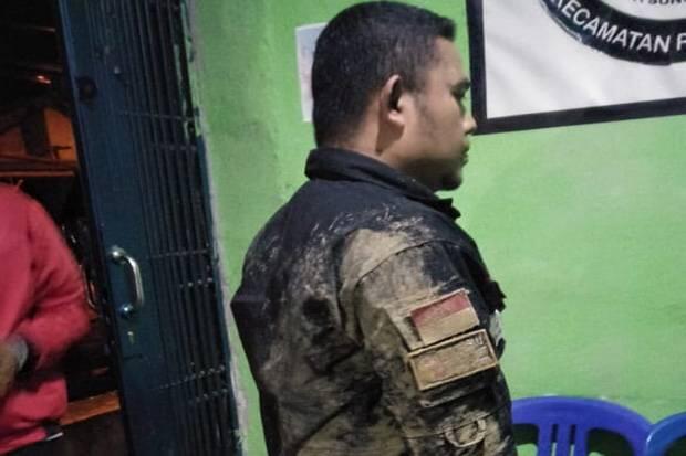 Anggota Panwas Dikeroyok Massa, Kotak dan Surat Suara Dibakar