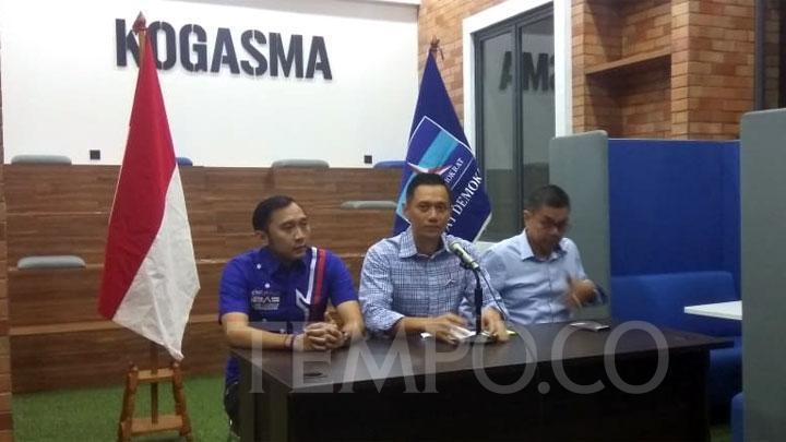 Begini Reaksi AHY Saat Ditanya Alasannya Tak ke Rumah Prabowo