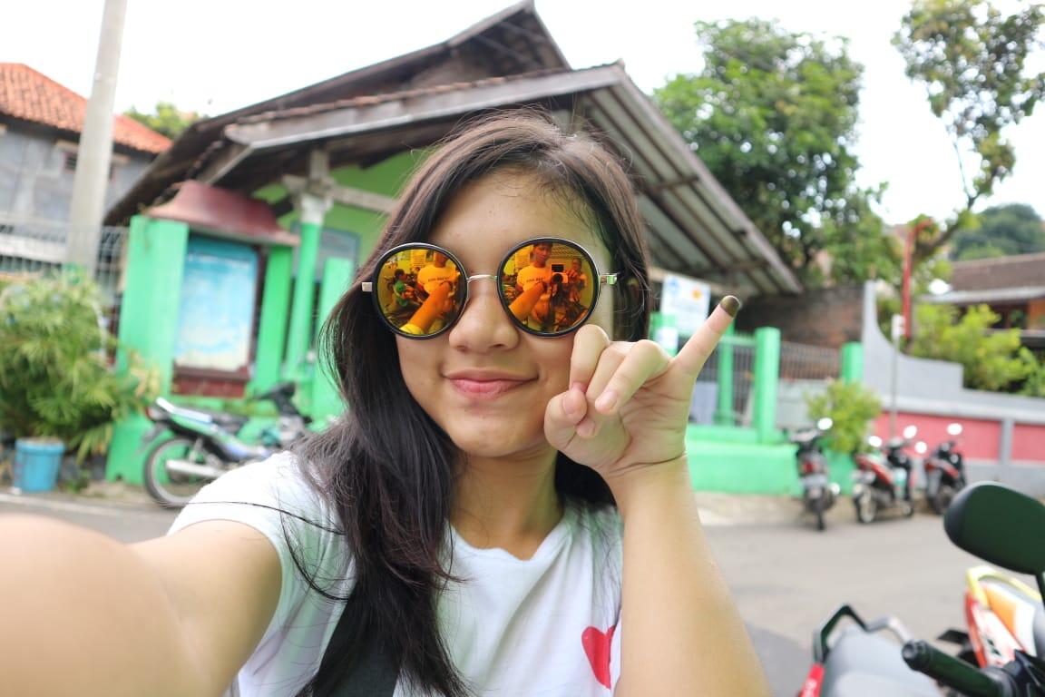 Jurnal PEMILU 2019, TPS Menjadi Ajang Silaturahmi Antar Warga Yang Penuh Keakraban