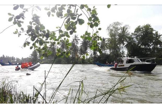 Terpeleset, Siswa SMA Mukomuko Hanyut di Sungai Selagan