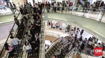 Masyarakat Antusias Sambut Jokowi di Grand Indonesia
