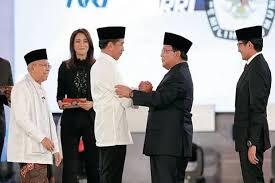 Dinginkan Suhu Politik, Jokowi Diimbau Segera Rangkul Prabowo