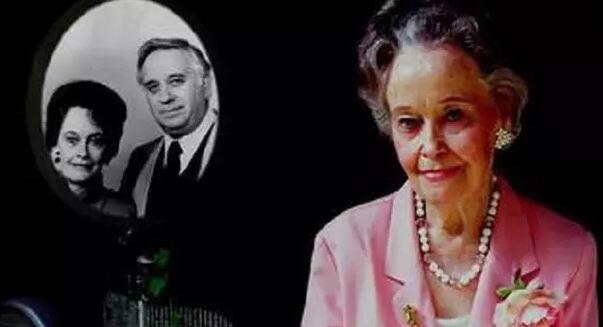 Lorraine Warren The Conjuring meninggal dunia hari ini 