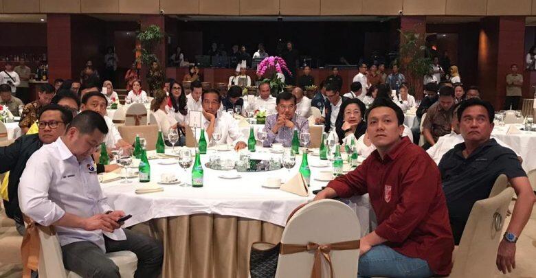 TERUNGKAP, Ini Dasar Prabowo-Sandi Berani Klaim Kemenangan atas Jokowi-Ma'ruf