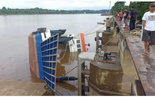 Kapal Feri Tenggelam, Pemkab Sekadau Siapkan Kapal Ponton