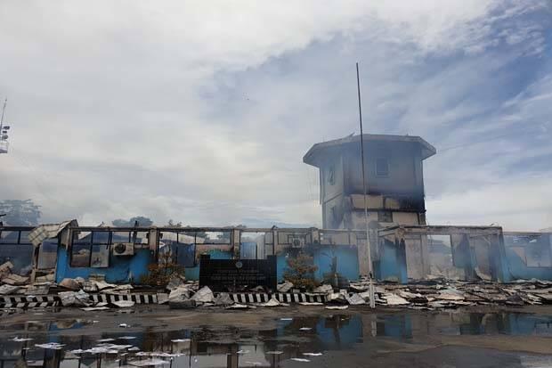 Kebakaran Landa Kantor Perhubungan Udara Douw Aturure Nabire