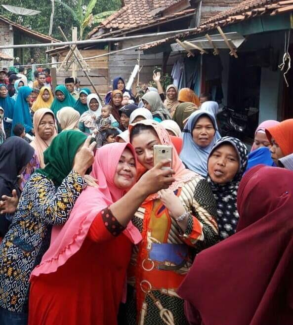 Turun ke lebih dari 280 desa, Caleg cantik ini disebut juara Dapil!