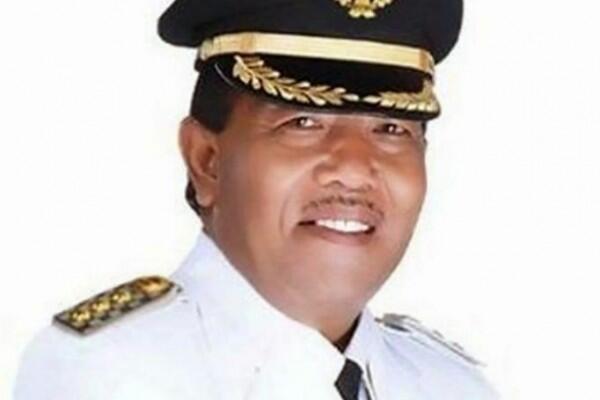 Jokowi Tolak Pengunduran Diri Bupati Mandailing Natal Lewat Telepon