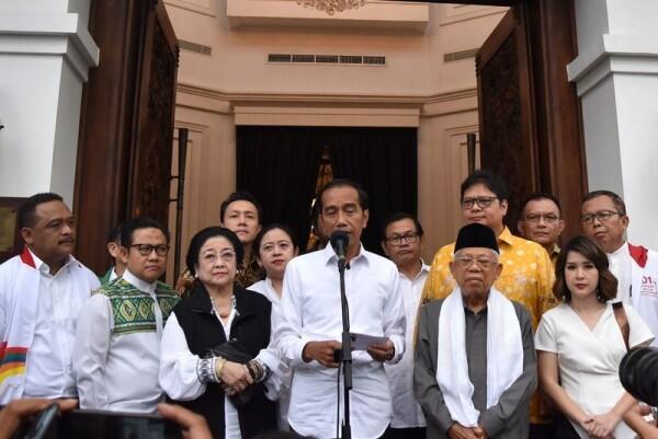 Jokowi Tolak Pengunduran Diri Bupati Mandailing Natal Lewat Telepon