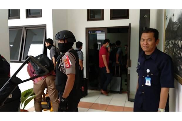 Penyidik KPK Geledah Ruang Wali Kota Tasikmalaya